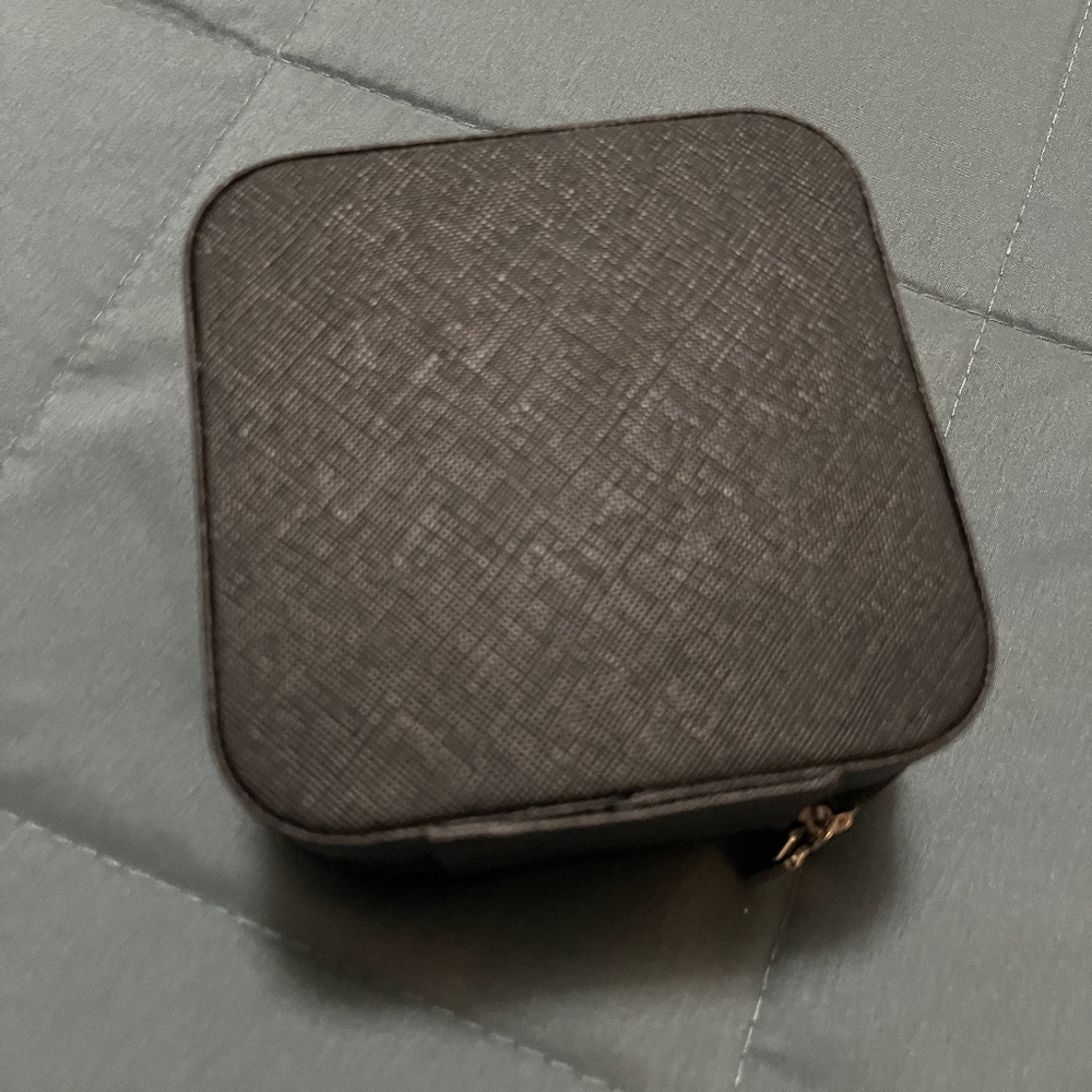 Travel Jewelry Case - Picture 3 of 7